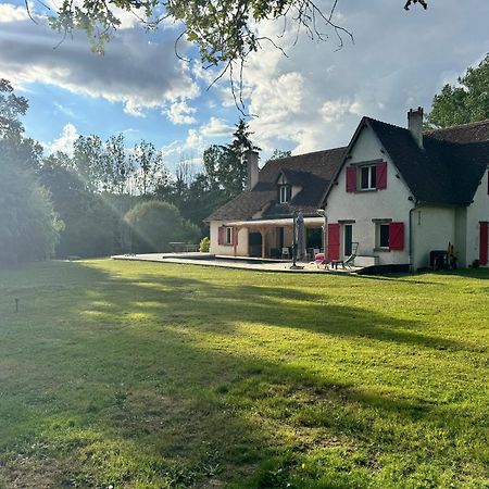 L'Etang Des 7 Hotell Le Controis-en-Sologne Exteriör bild