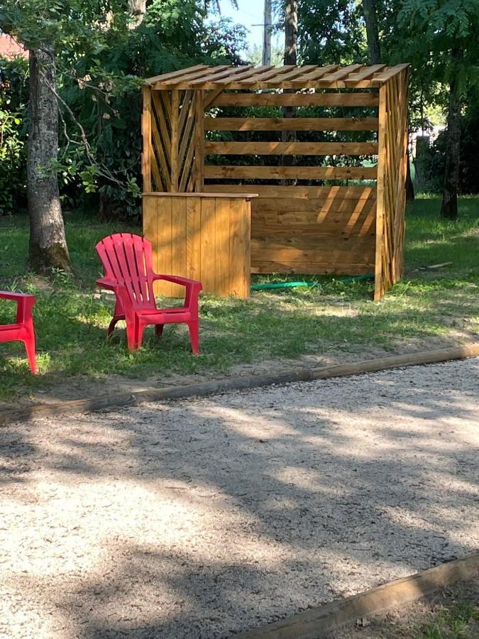 L'Etang Des 7 Hotell Le Controis-en-Sologne Exteriör bild